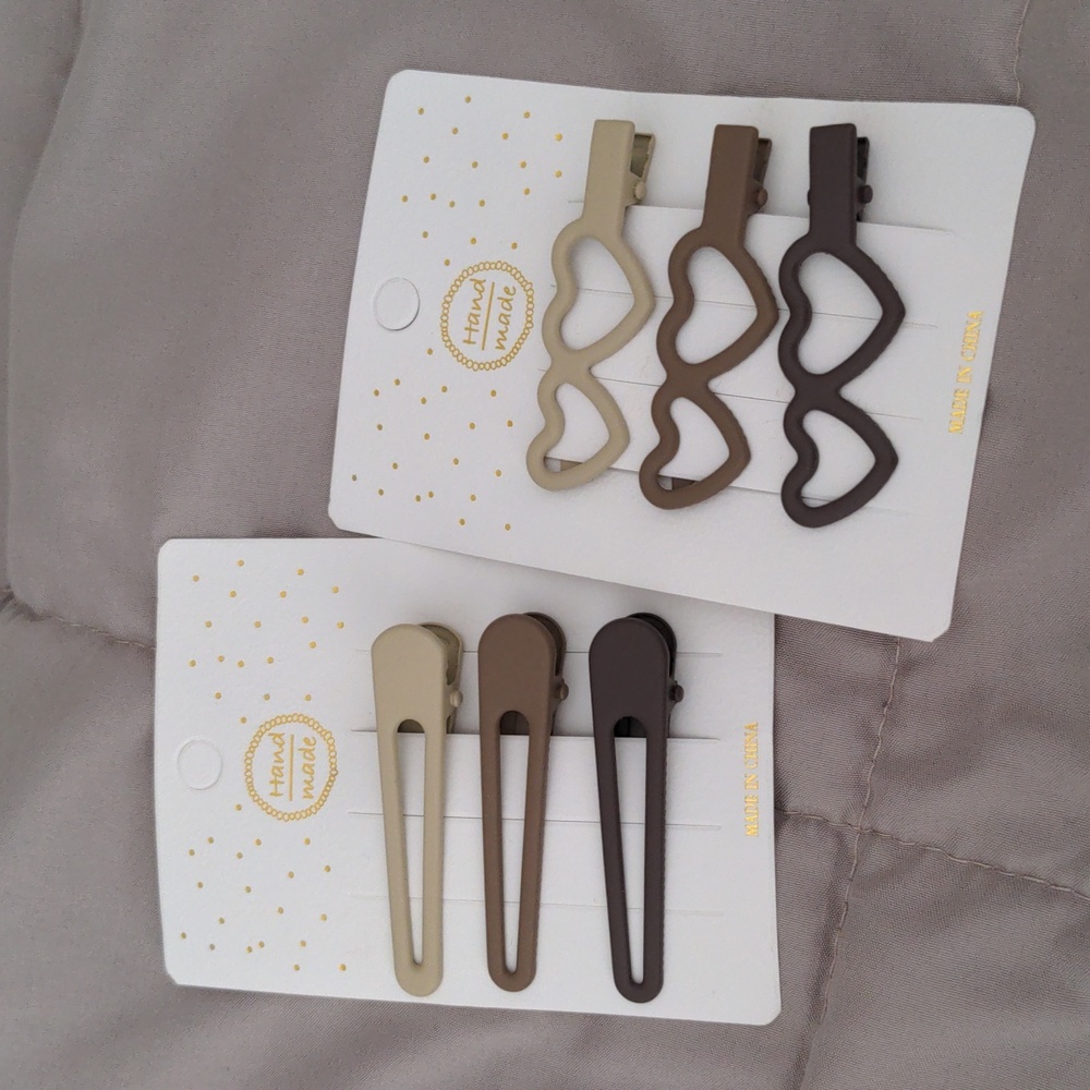 Hair clips - Picture 2 of 10